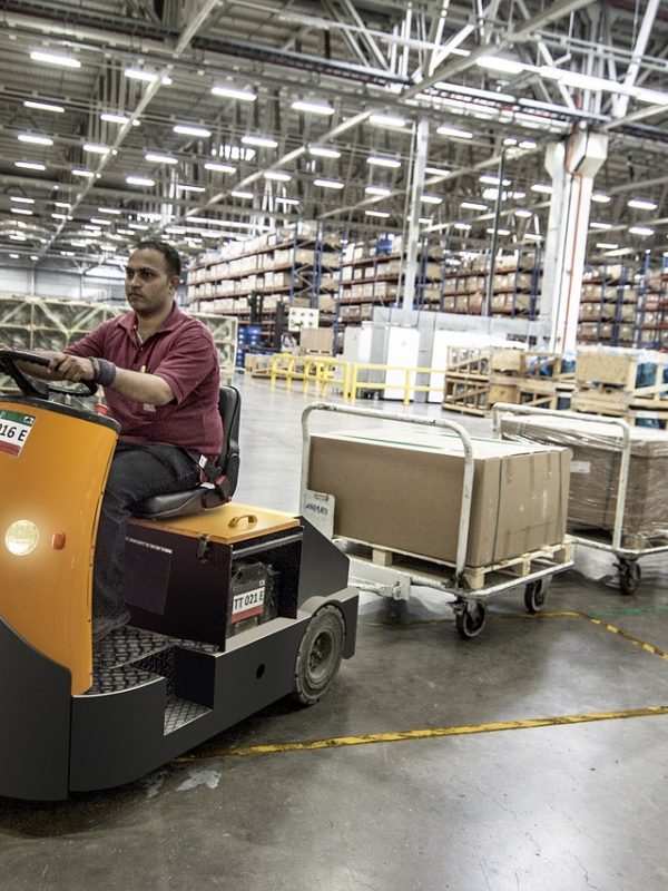 forklift-835343_1280